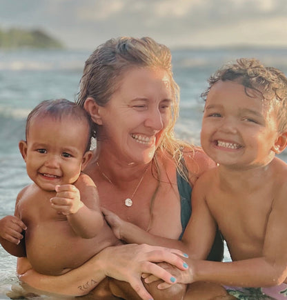 Golden Tide Pearl Necklace